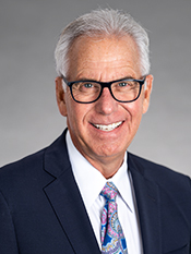 Scott Kremer headshot